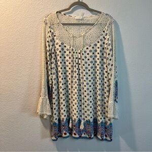 Women’s Blue Pepper boutique red and blue patterned long sleeve tunic blouse